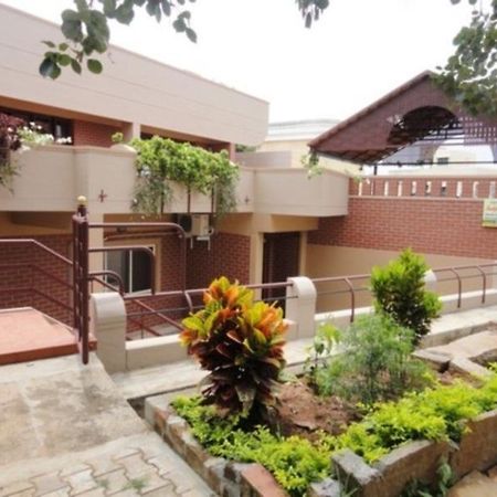 Tulips Homestay Mysore Exterior photo